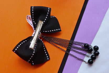 Kamule Halloween-Themed Detailed Bow Hair Clip with a Spooky Eye - Black