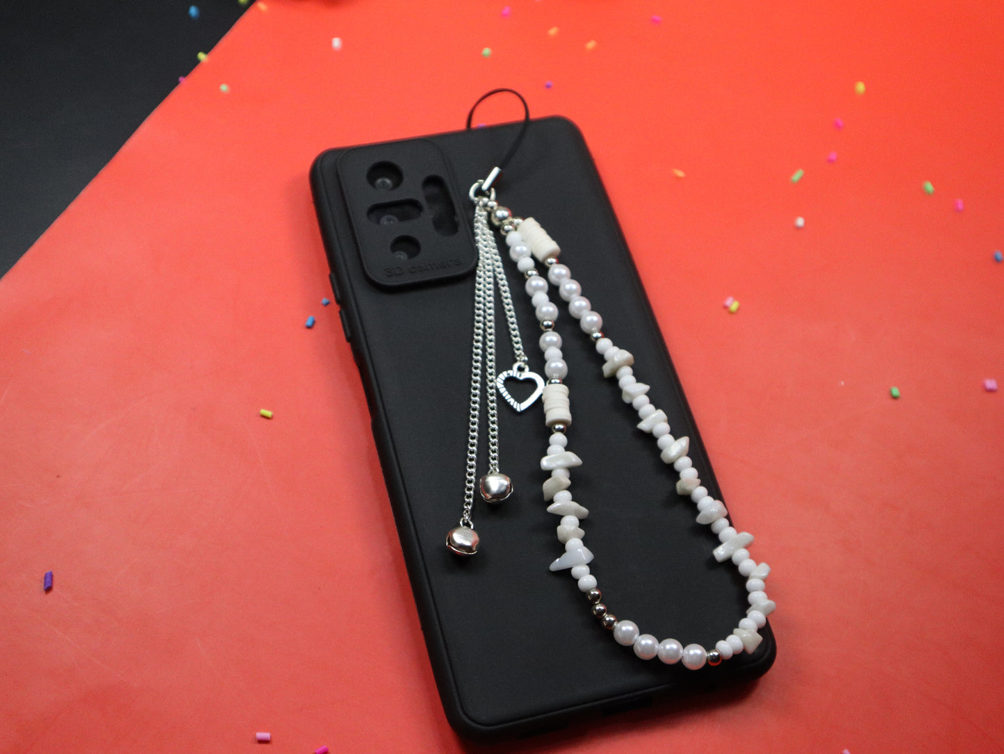 Kamule White Fimo Beads Phone Charm