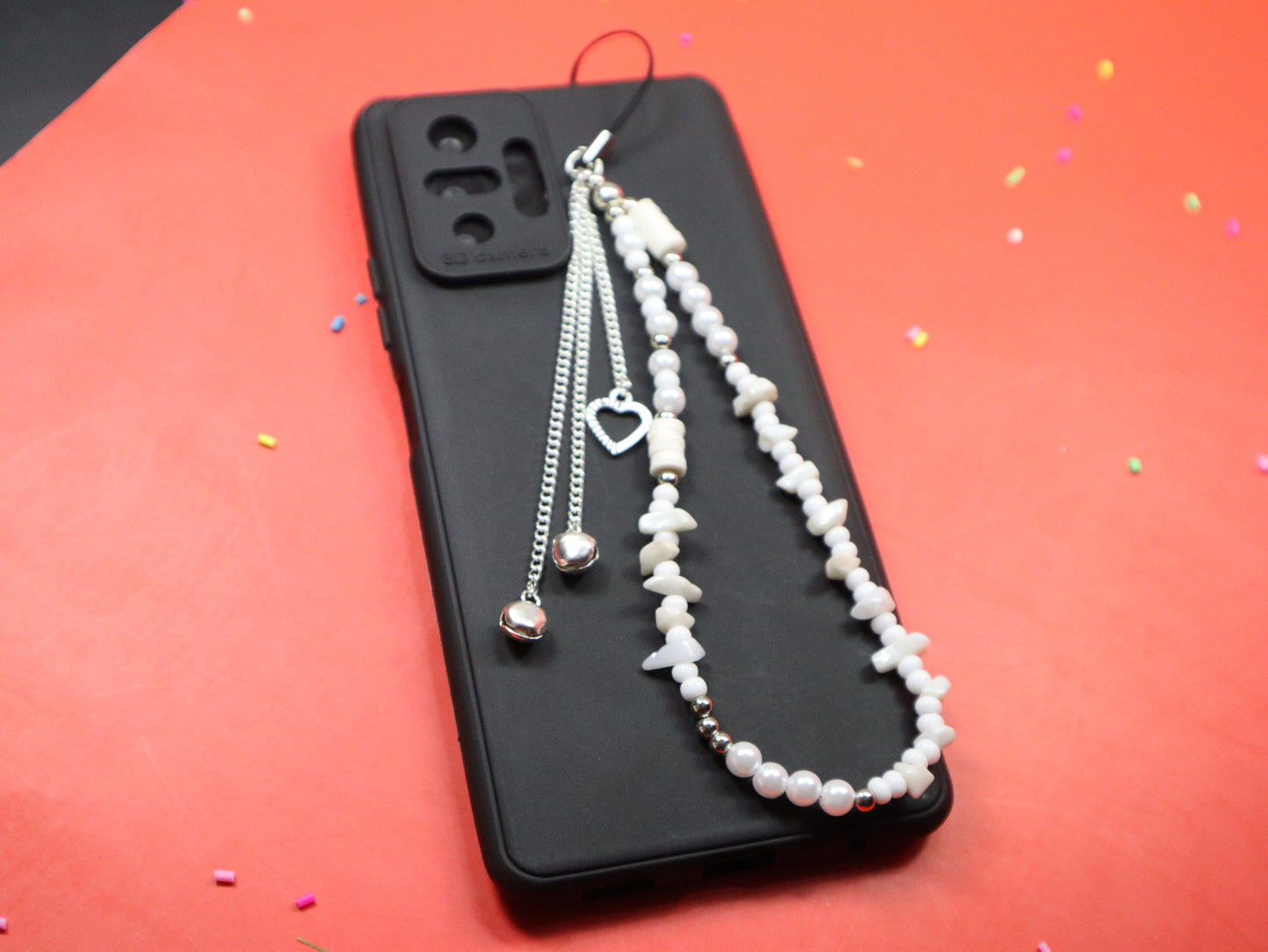 Kamule White Fimo Beads Phone Charm