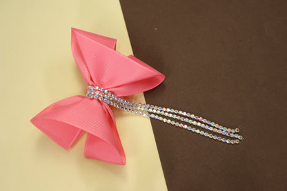 Stone Strings Embellished Detailed Bow Clip - Rose pink