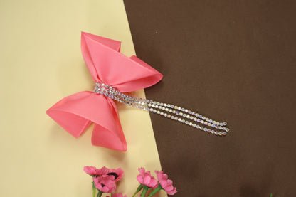 Stone Strings Embellished Detailed Bow Clip - Rose pink